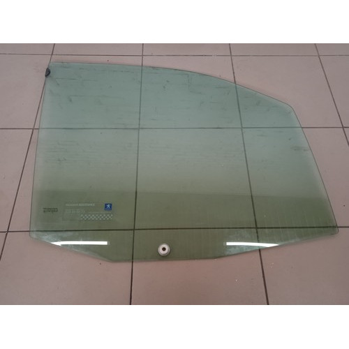 Скло дверей передньої правої Fiat Scudo 2004-2006 1461967080
